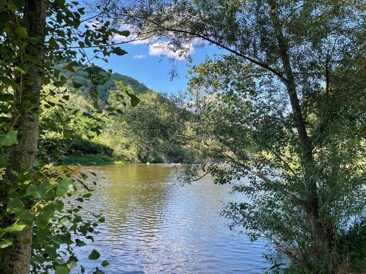 Camping Avec Piscine Et Riviere A Tournon Sur Rhone Ardeche Eksteriør bilde