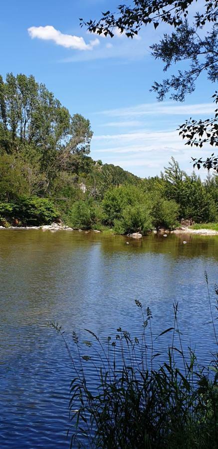 Camping Avec Piscine Et Riviere A Tournon Sur Rhone Ardeche Eksteriør bilde